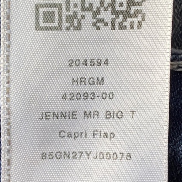 True Religion Jennie Curvy Big T Mid Rise Capri Flap Blue Jeans Size 30 - Picture 11 of 15